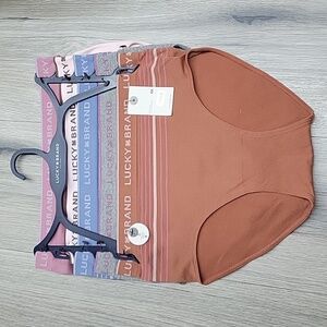 LUCKY BRAND BRIEFS.